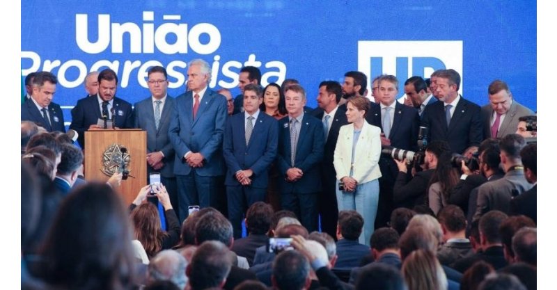 União Brasil formaliza federação com PP e futuro do governo Lula fica na corda bamba