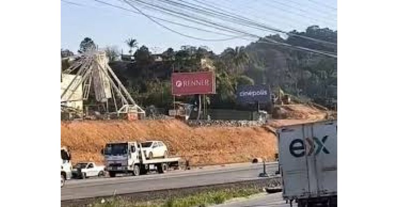 vazamento de gás na BR-470 evacua shopping e causa corre-corre em Blumenau