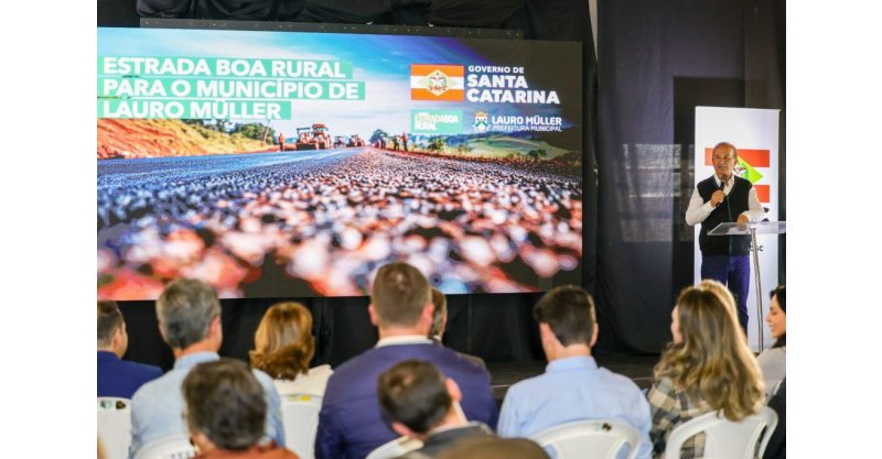 Visita de Jorginho Mello entra para a história de Lauro Müller com maior autorização de obras já realizada no município